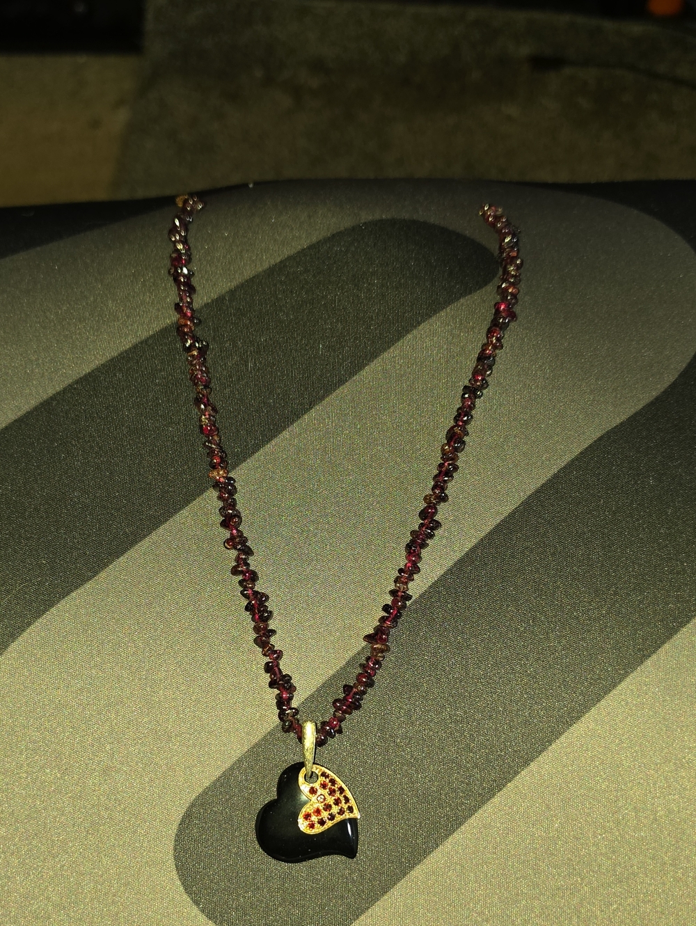 Heart Pendant Necklace with Garnet Beads - Gold & Black